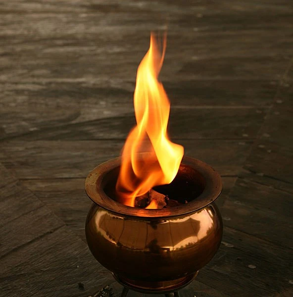 Mua dâm có phạm giới tà dâm?